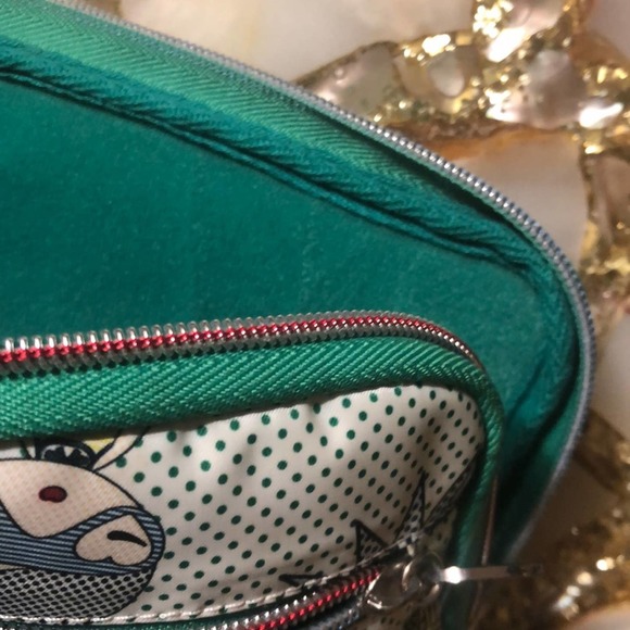 Harajuku Lovers ‘Super Hot Female’ Shoulder Bag - Picture 12 of 16